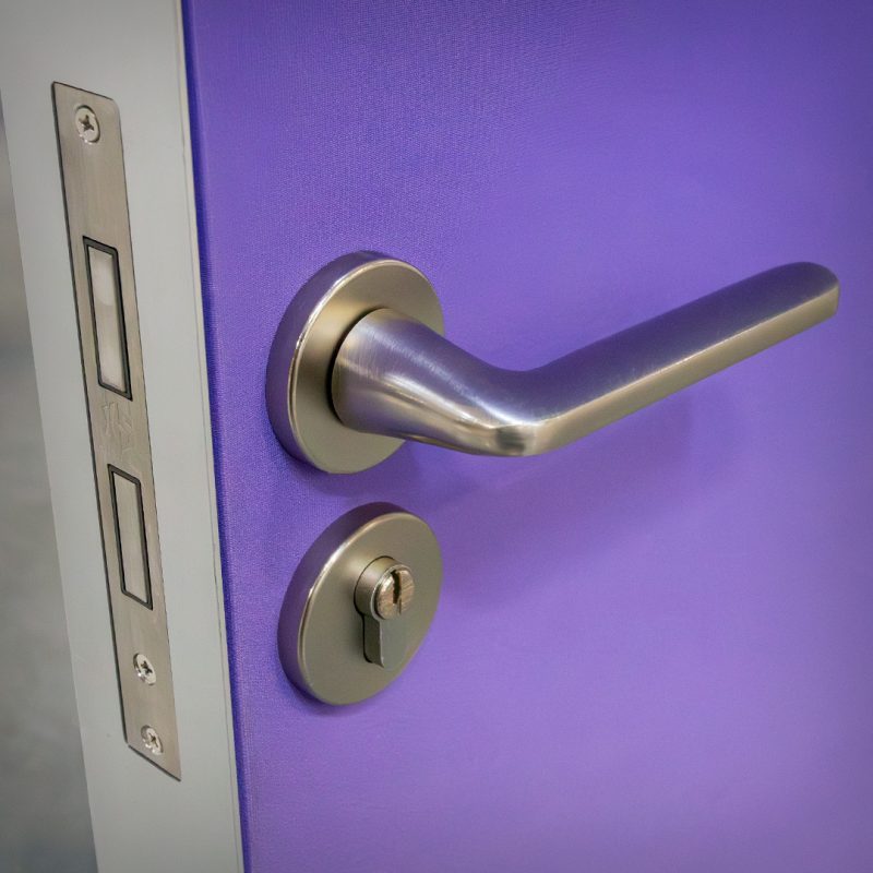 Standard door handle set